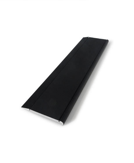 ST5 Black-Black